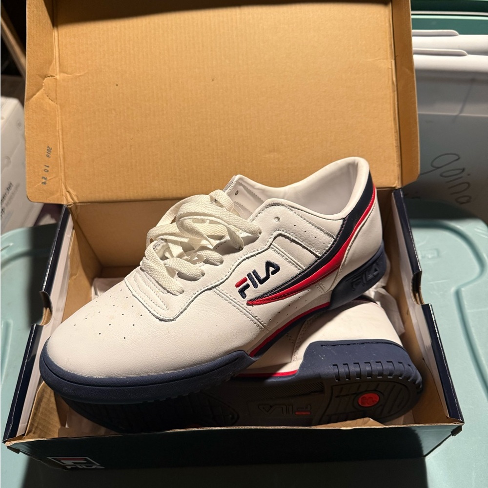 Fila White and Navy Sneakers